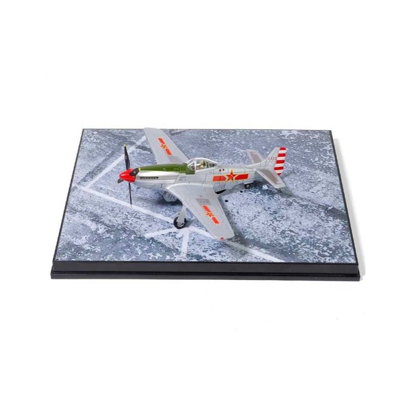 Forces of Valor WWII PLA P-51D Mustang (1/72) FOV-812013B Forces of Valor WWII PLA P-51D Mustang (1/72) FOV-812013B
