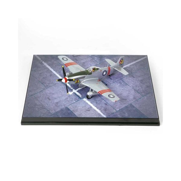 Forces of Valor WWII ROCAF P-51D Mustang Hsu Hua Chiang (1/72) 812013D Forces of Valor WWII ROCAF P-51D Mustang Hsu Hua Chiang (1/72) 812013D