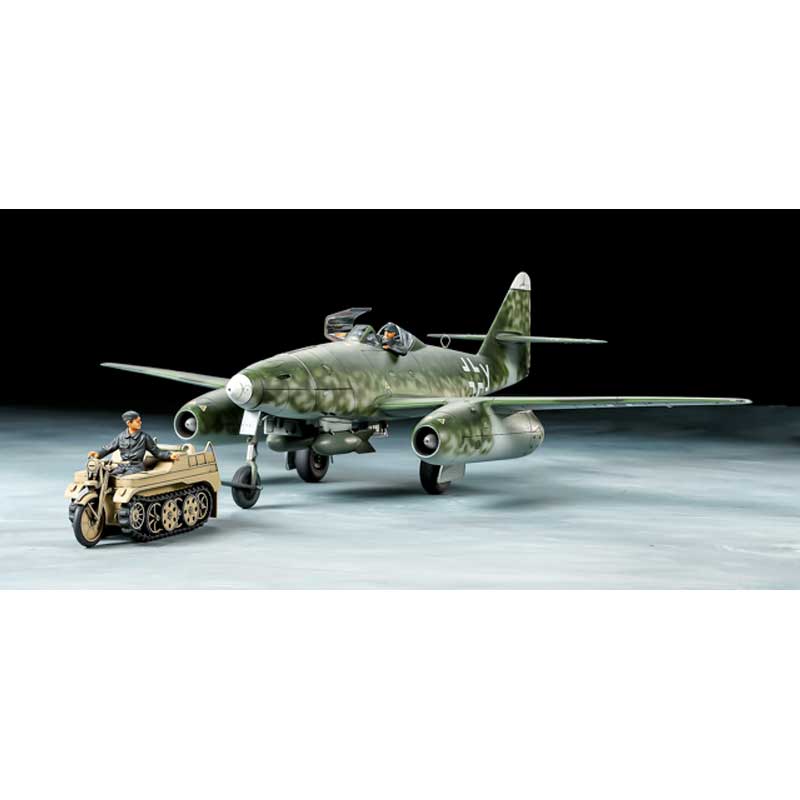 Tamiya Me262A-2a & Kettenkraftrad (1/48) 25215 Tamiya Me262A-2a & Kettenkraftrad (1/48) 25215