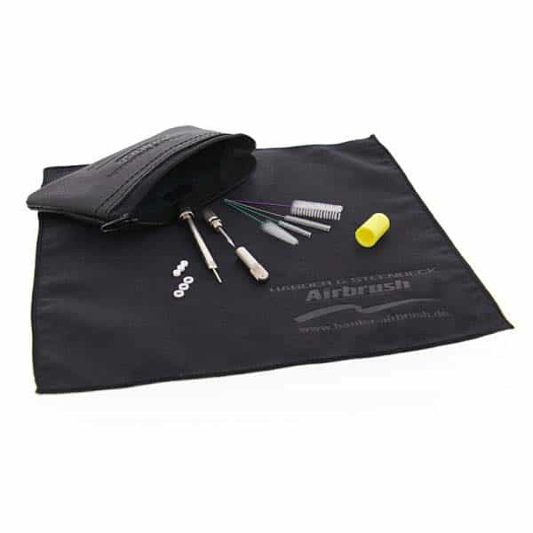 Harder & Steenbeck Airbrush Service Kit 217500 Harder & Steenbeck Airbrush Service Kit 217500
