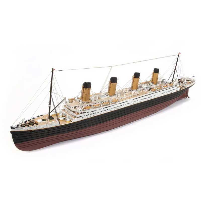 OcCre RMS Titanic (1/300) 14009 OcCre RMS Titanic (1/300) 14009