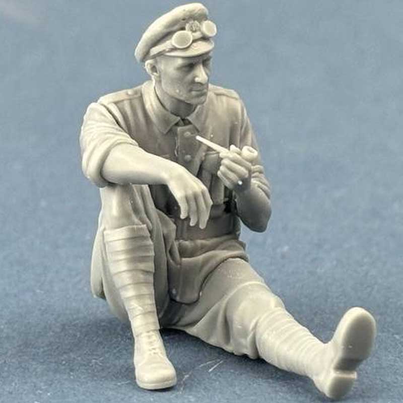 Copper State Models British Dispatch Rider Smoking Pipe (1/32) F32-067 Copper State Models British Dispatch Rider Smoking Pipe (1/32) F32-067