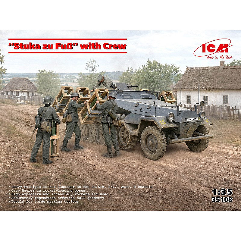 ICM Sd.Kfz. 251/1 Stuka zu Fuß with 3 Crew Figures 1/35 35108